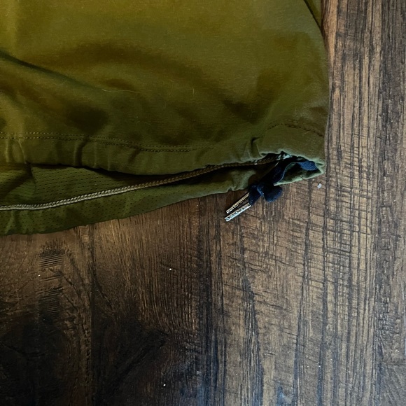 Three (3) piece Fabletics camo outfit! - Picture 8 of 10